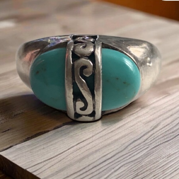 Sterling Silver Ring with Turquoise stone - size 6 - Picture 2 of 12